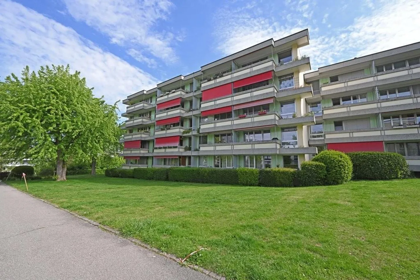Beautiful 4.5-room apartment in the Seidenberg district - Photo 1 of 10