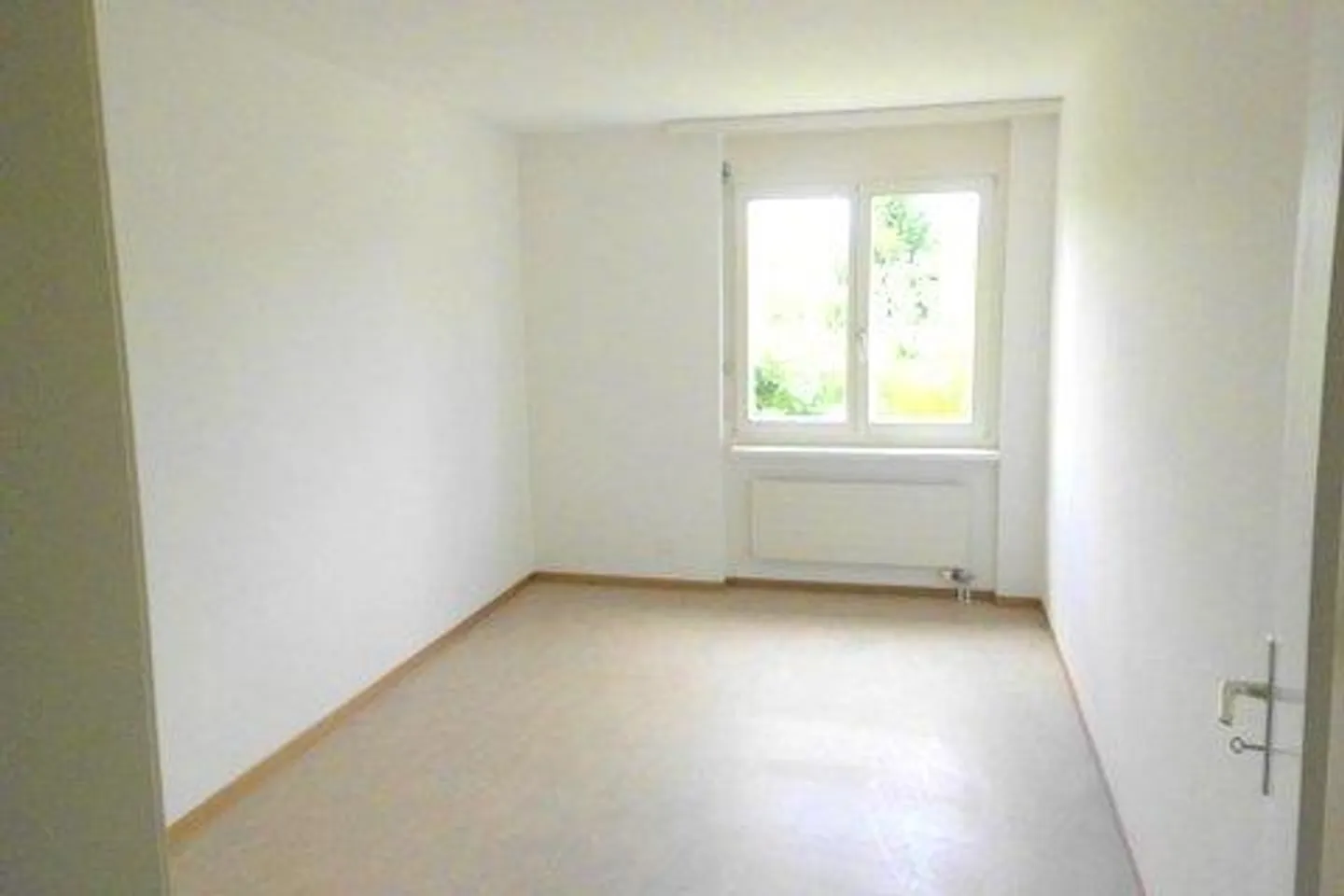 Grosse Genossenschaftswohnung sucht eine neue Familie! - Foto 4 von 8