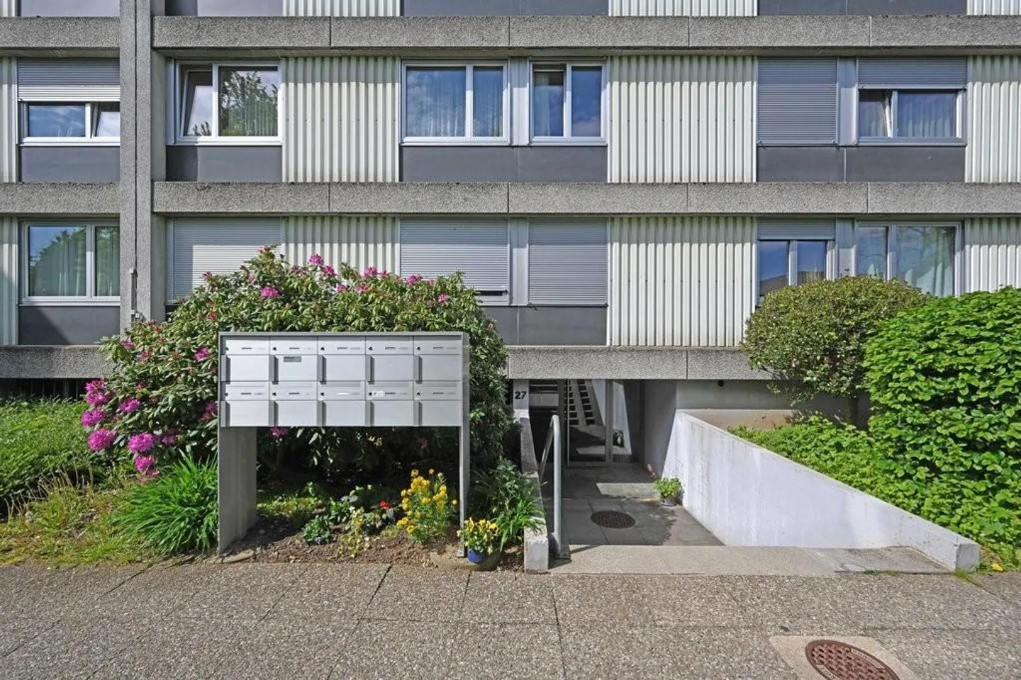 Beautiful 4.5-room apartment in the Seidenberg district - Photo 2 of 10