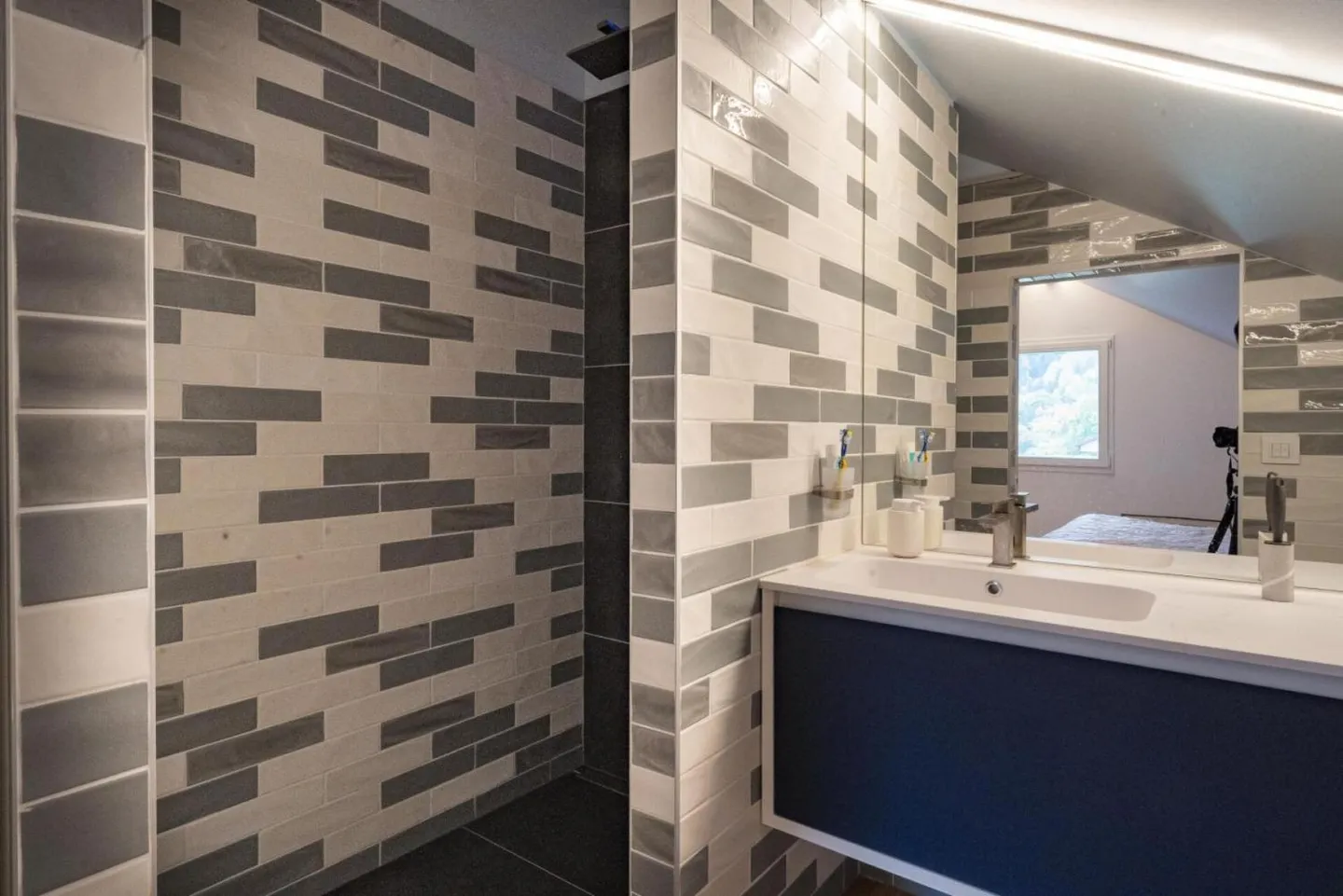 Detached villa with 7.5 rooms in St-George - Photo 13 of 13