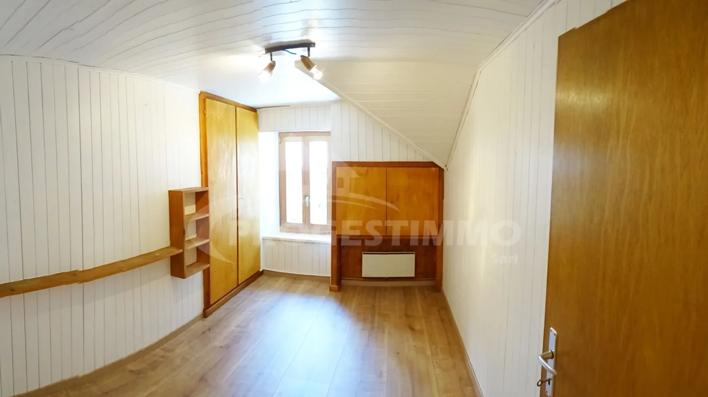GRANDE CASA CON PIÙ APPARTAMENTI - Foto 2 di 12
