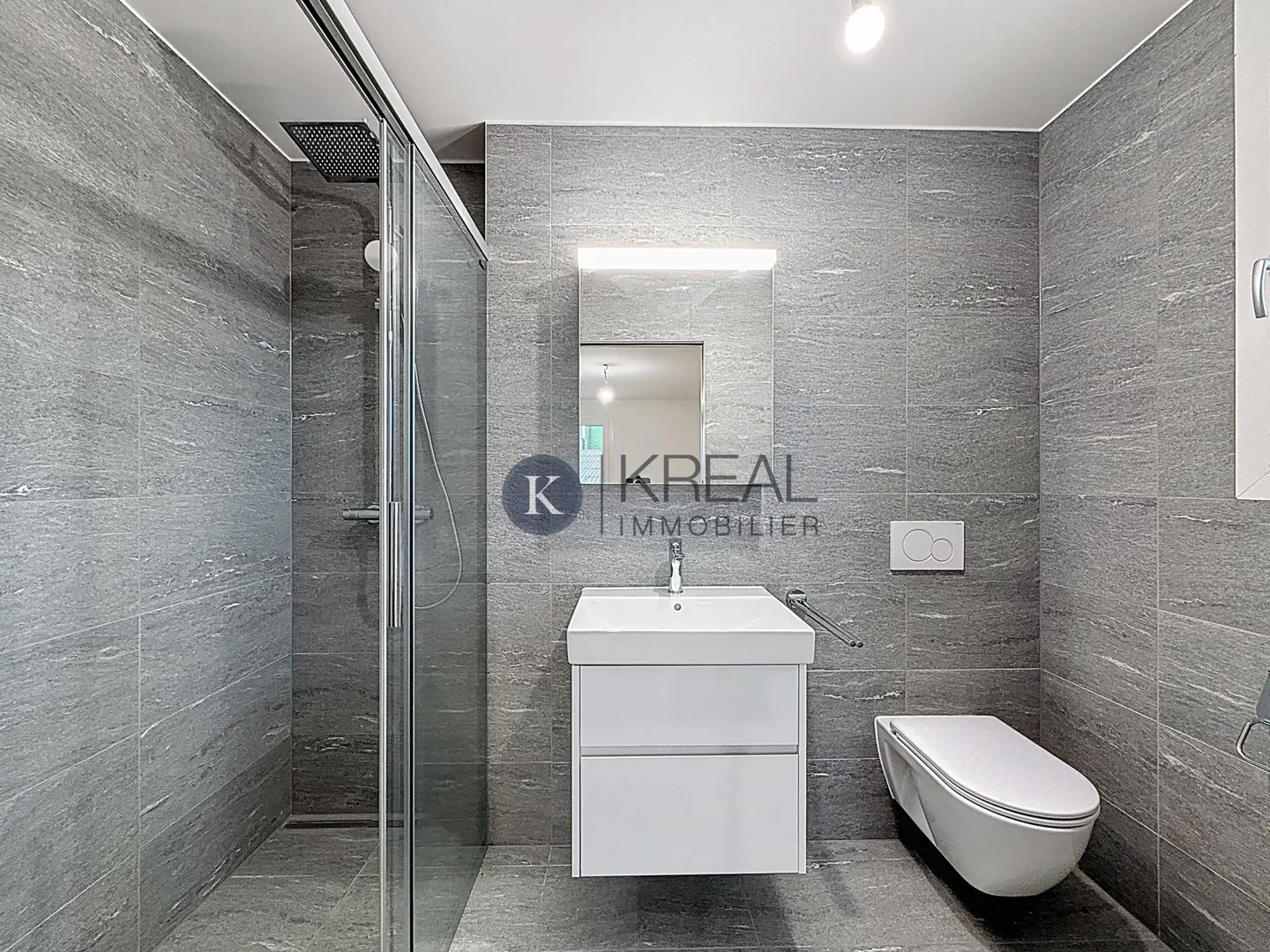 Erleben Sie den Komfort von Neuem? 4,5-Zimmer-Wohnung mit Balkon und Master-Suite - Foto 5 von 11