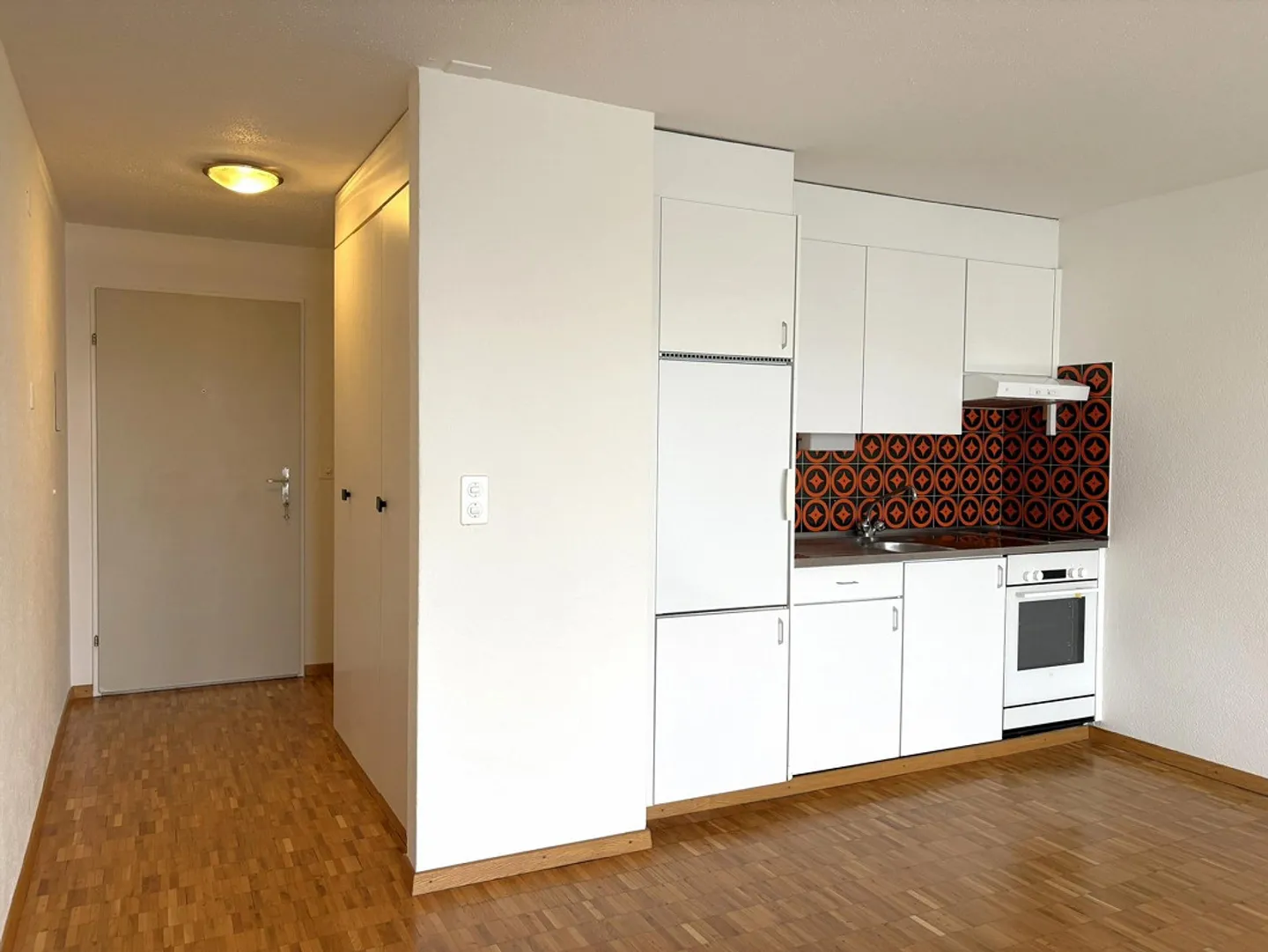 Single apartment in a very central location - Photo 3 of 8