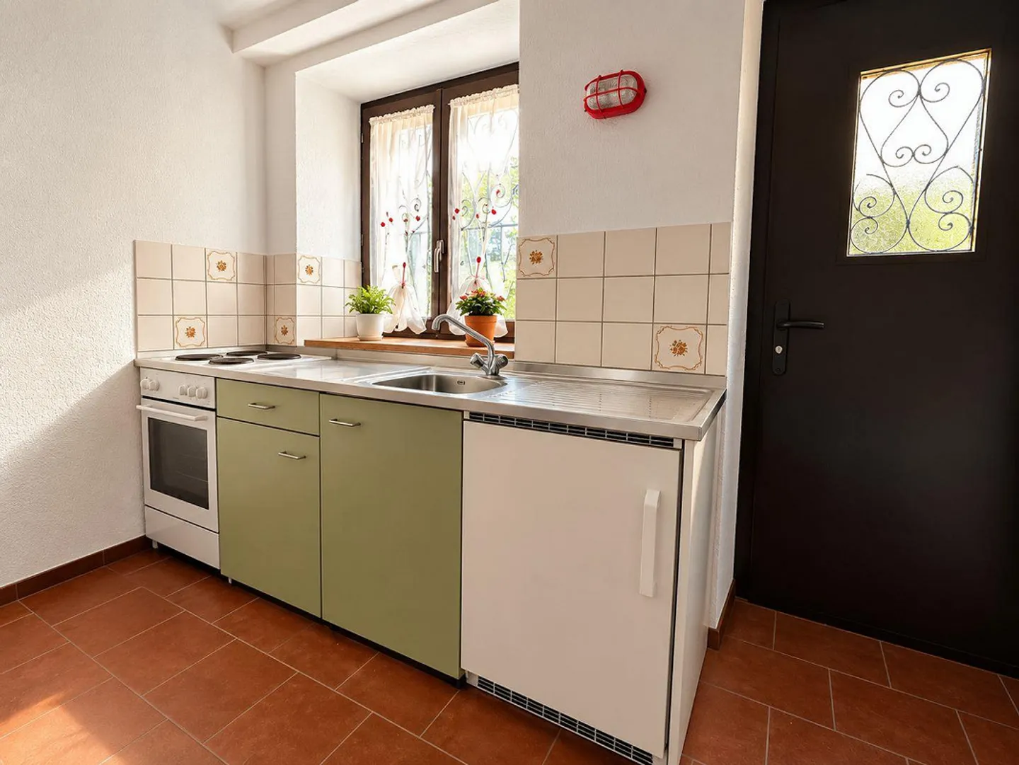 Charming 2.5-room duplex apartment with studio in the village center of Novaggio - Photo 1 of 4