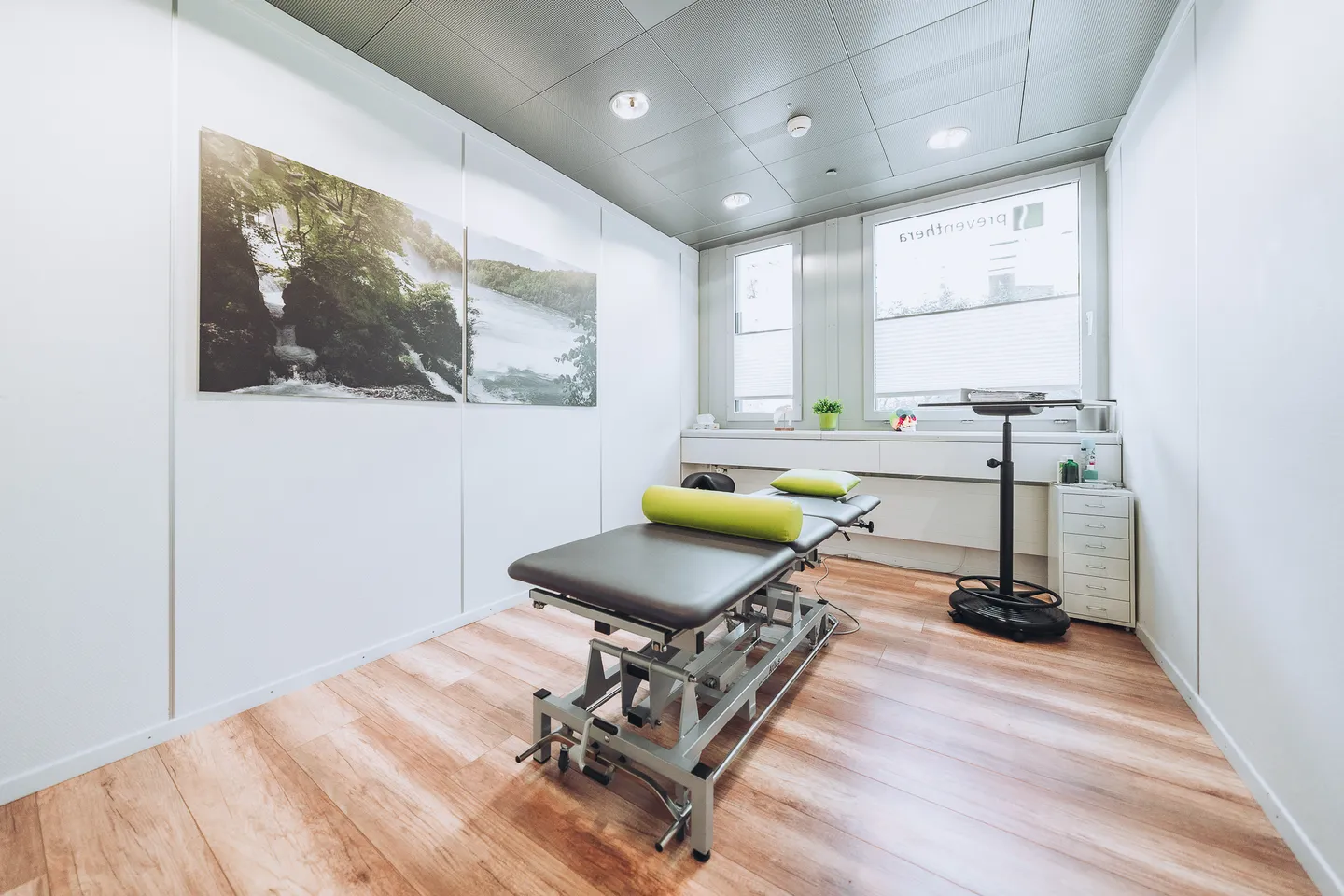 Neuwertige Büro- oder Praxisfläche zu vermieten - Foto 2 di 5