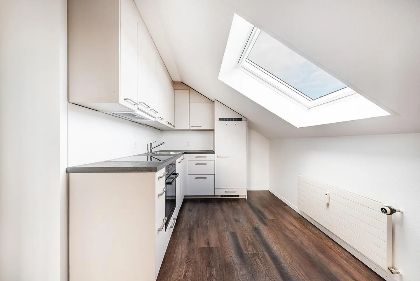 Appartamento 2,5 locali - Vicino al centro - Completamente ristrutturato - Foto 2 di 6