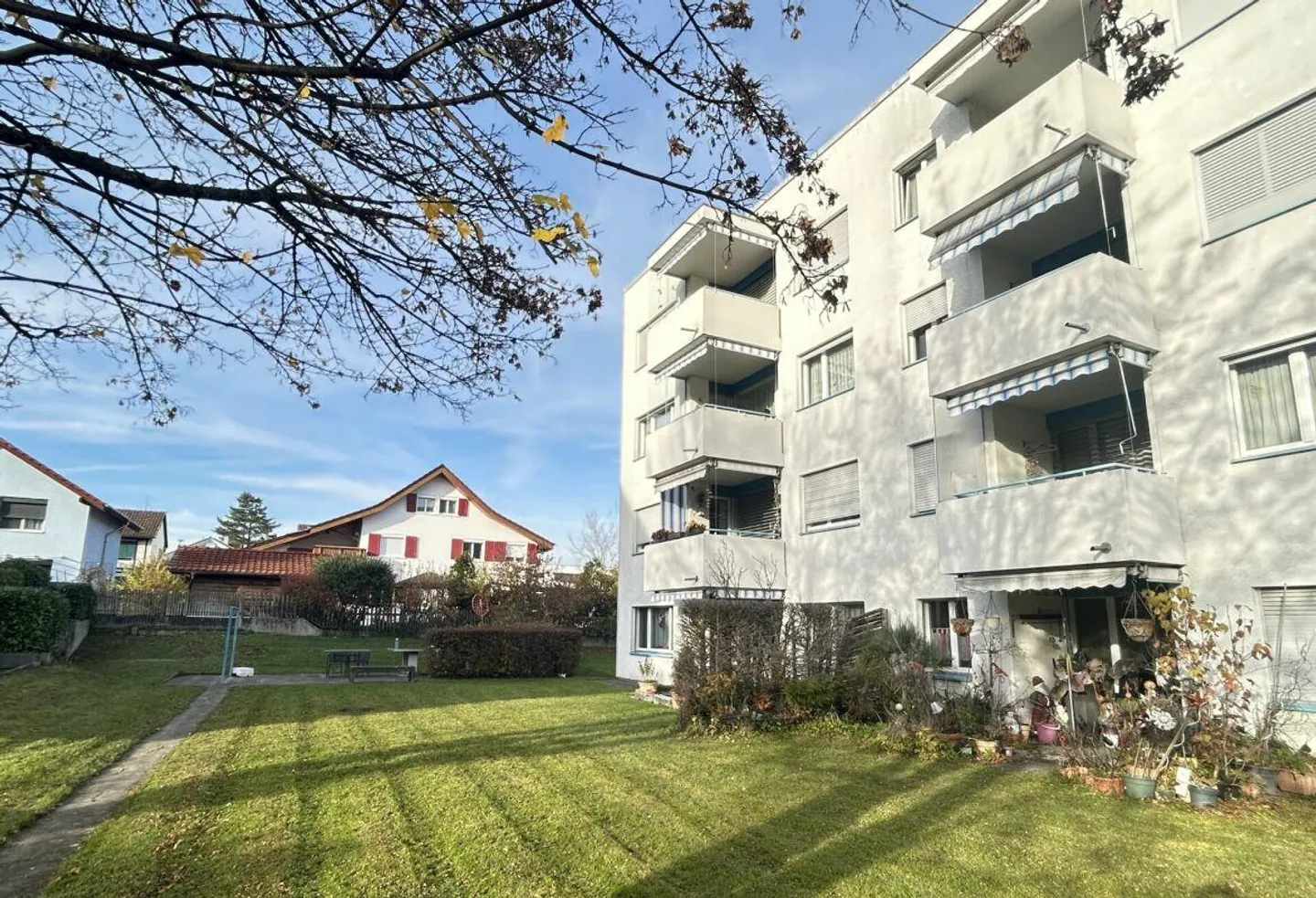 Charmante appartement 1.5 pièces avec parking inclus ! - Photo 1 sur 4