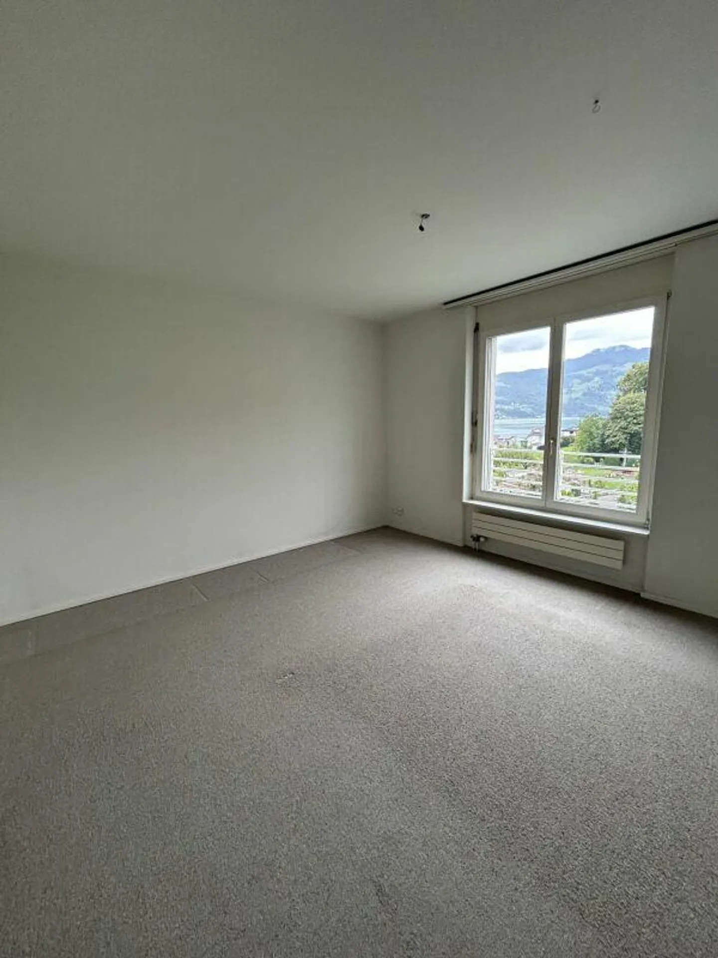Single-family house in the middle of Immensee - Photo 7 of 10