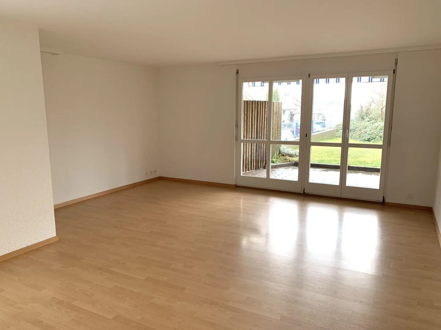 Appartamento 4 1/2 locali al piano terra - Foto 4 di 8