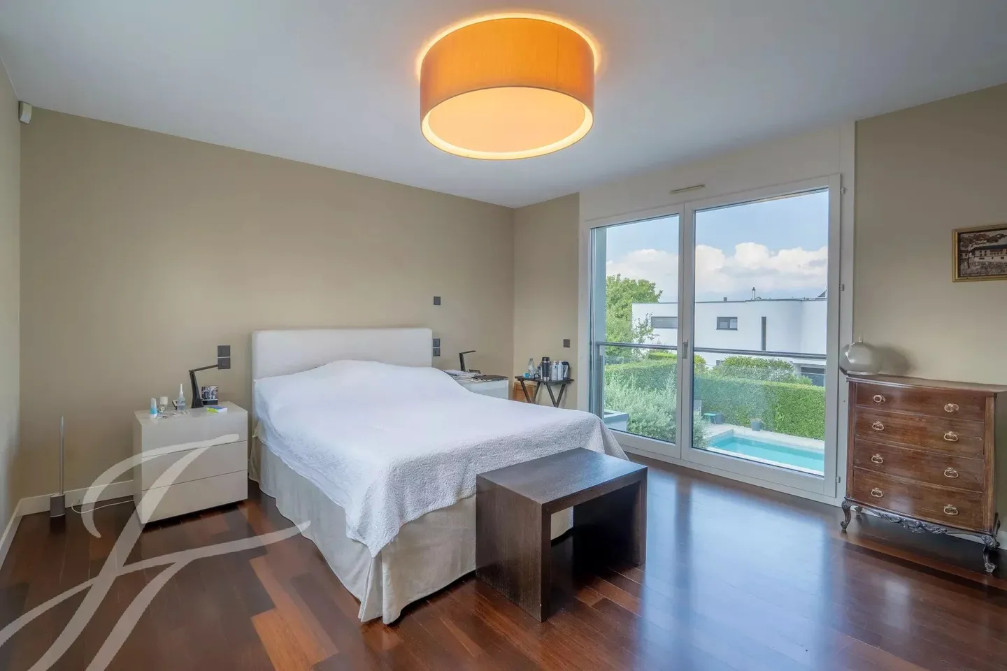 Mediazione esclusiva - Casa familiare con piscina e doppio garage - Foto 15 di 18