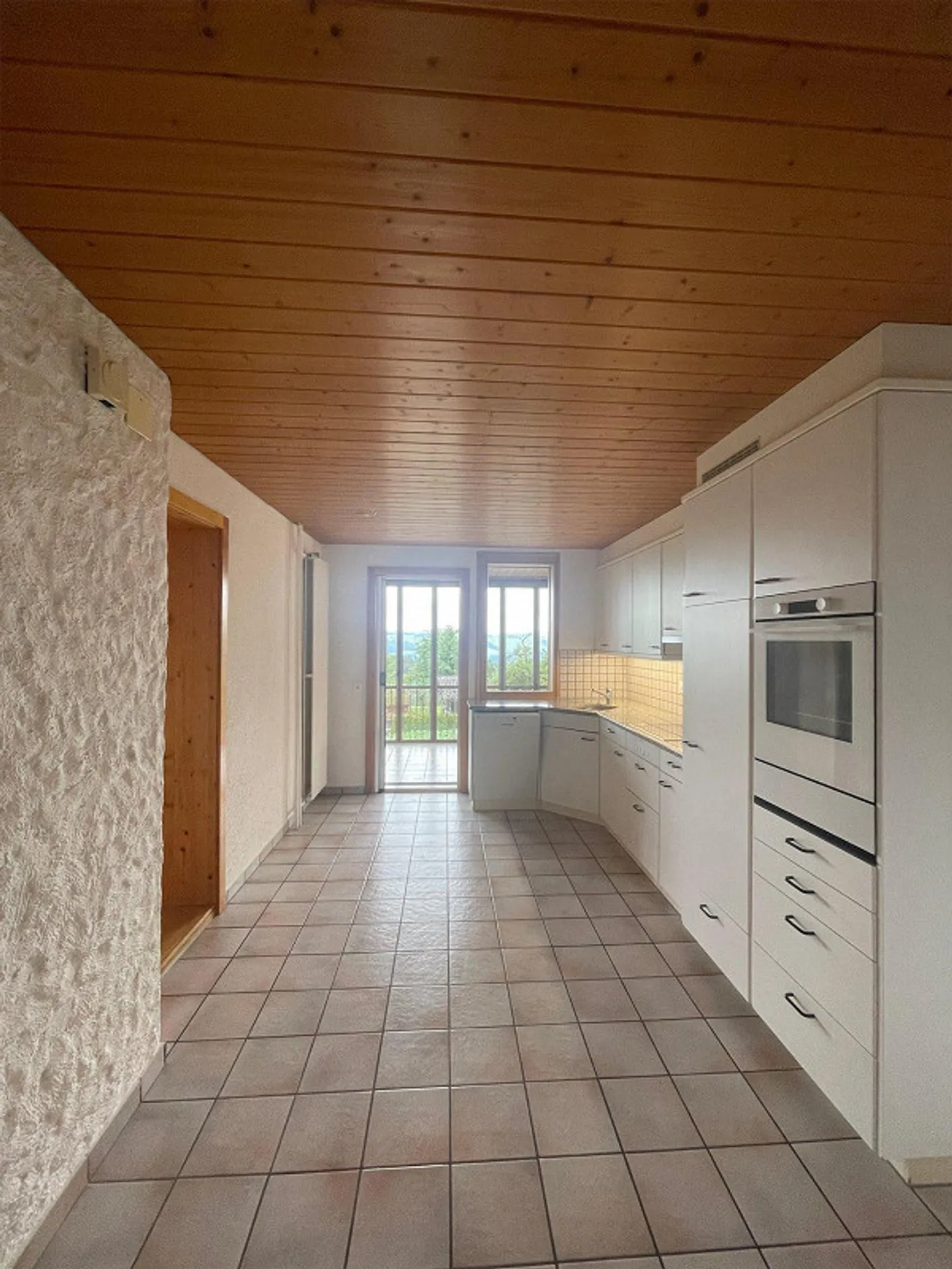 Living in the Stöckli with plenty of outdoor space - Photo 2 of 13