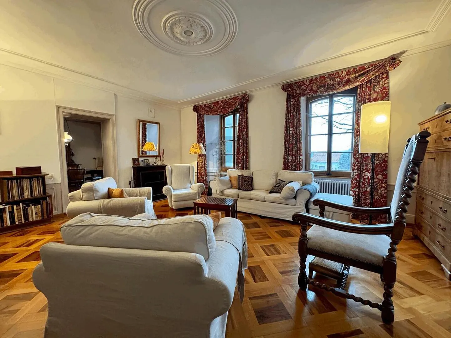 EXCEPTIONAL MANSION - Photo 4 of 6