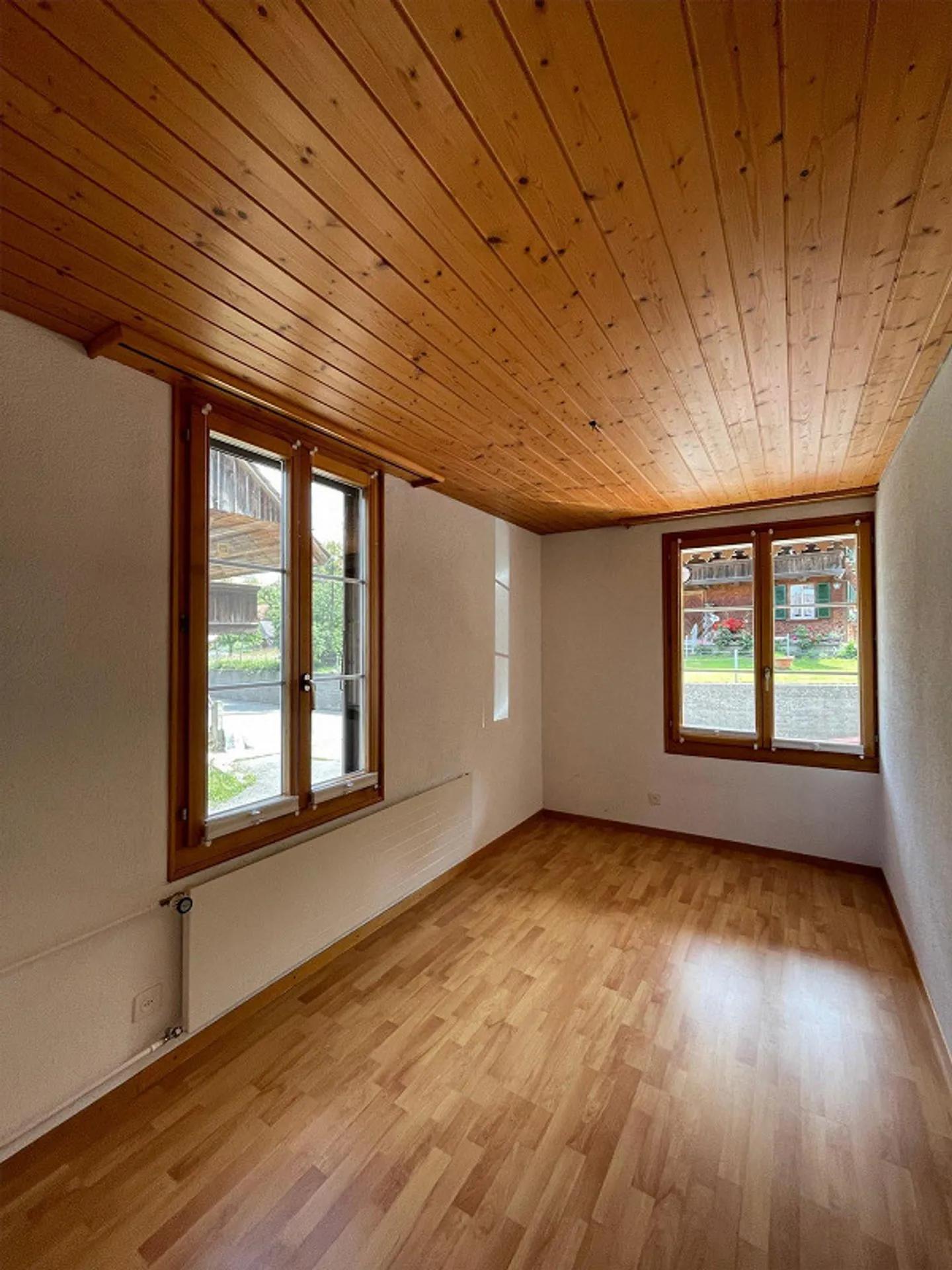 Living in the Stöckli with plenty of outdoor space - Photo 7 of 13