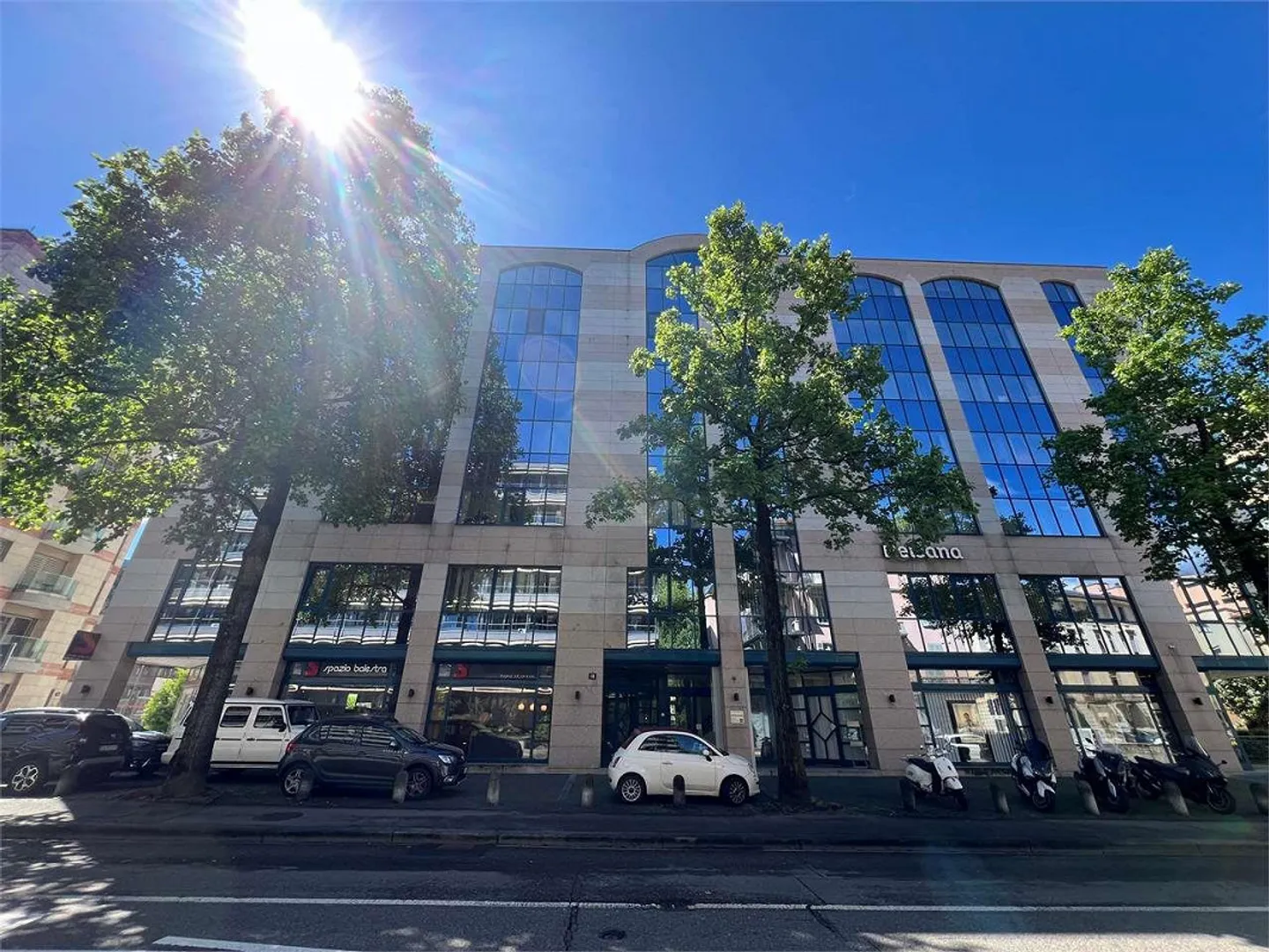 Ref. 2503 Lugano city center large offices for rent - Photo 1 of 3