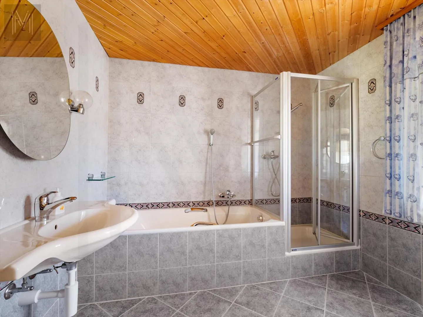 Chalet eccezionale con piscina nel cuore delle Alpi vodesi - Foto 11 di 13