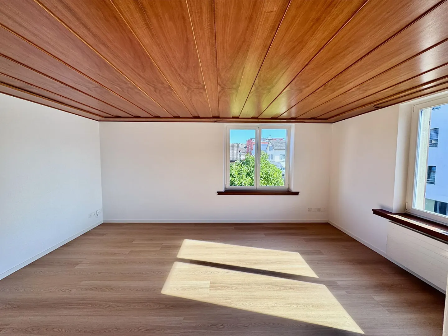 Spacious Maisonette in Uster - Photo 3 of 23