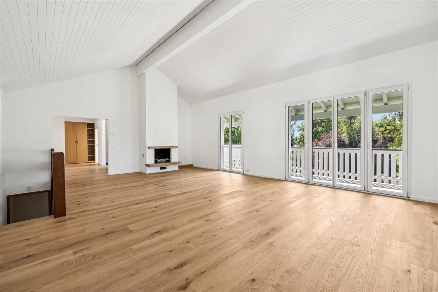 Elegante Familienvilla mit Pool - Photo 2 sur 7