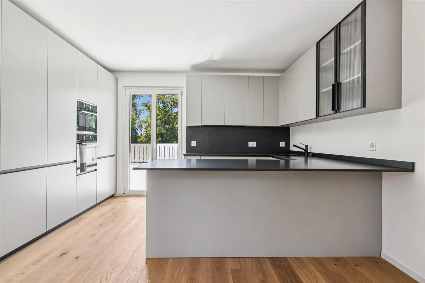 Elegante Familienvilla mit Pool - Photo 4 sur 7