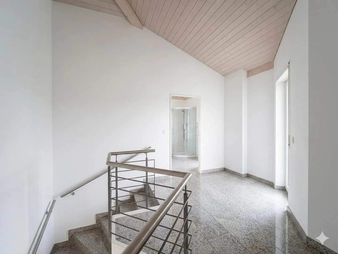 Detached Single-Family House for Rent - Photo 7 of 16