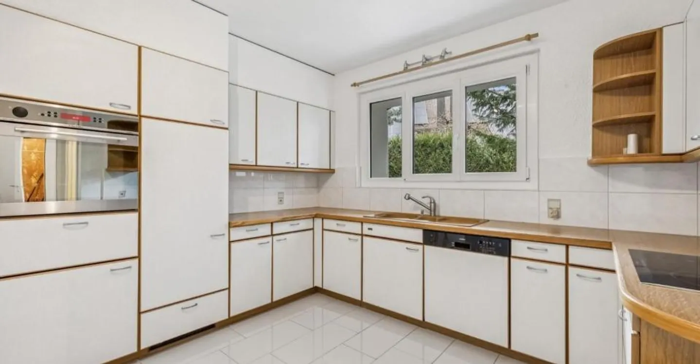 Villa familiare ristrutturata a Commugny - Foto 6 di 13