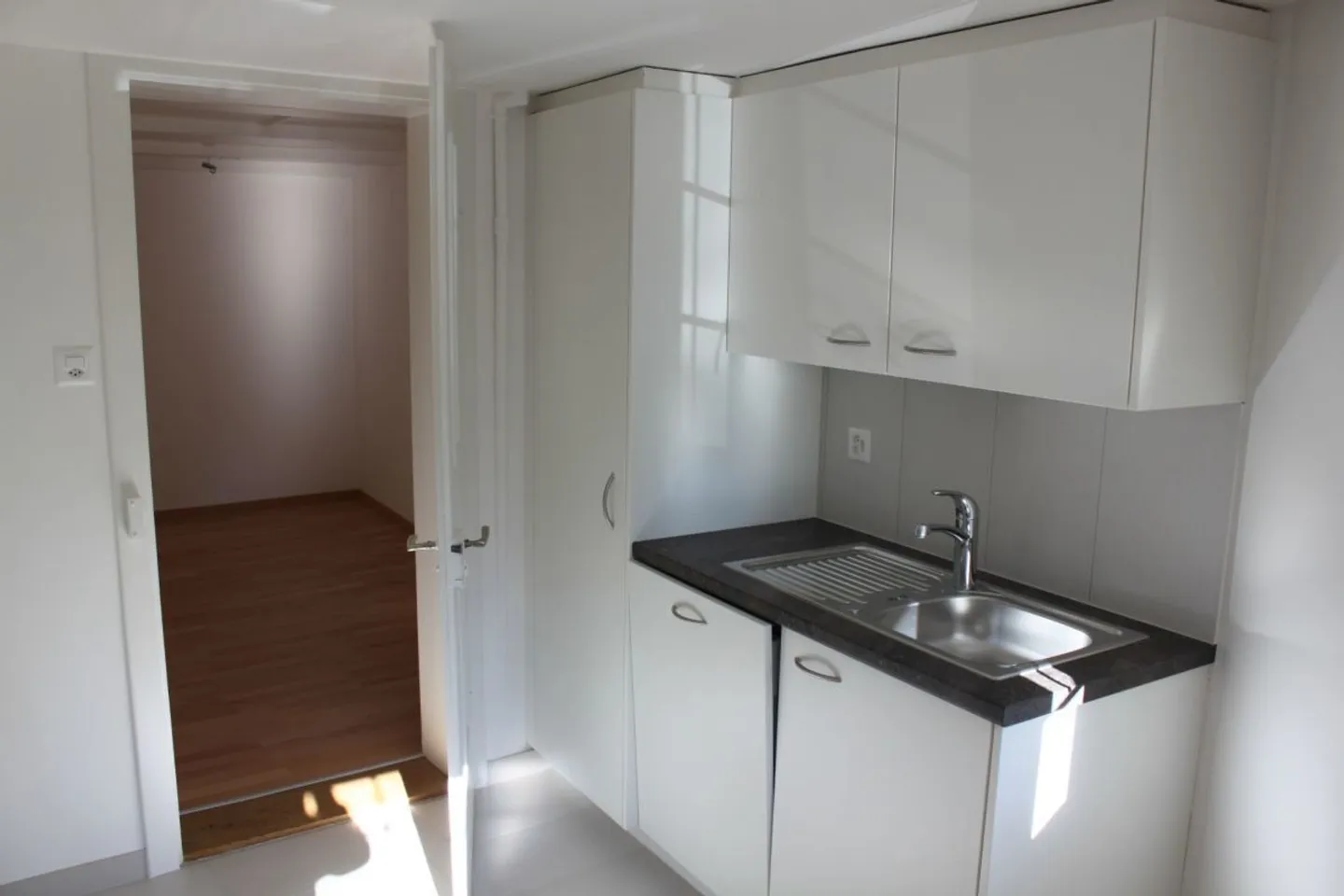 Appartamento di 3 stanze nella città vecchia di Weinfelden - Foto 3 di 8