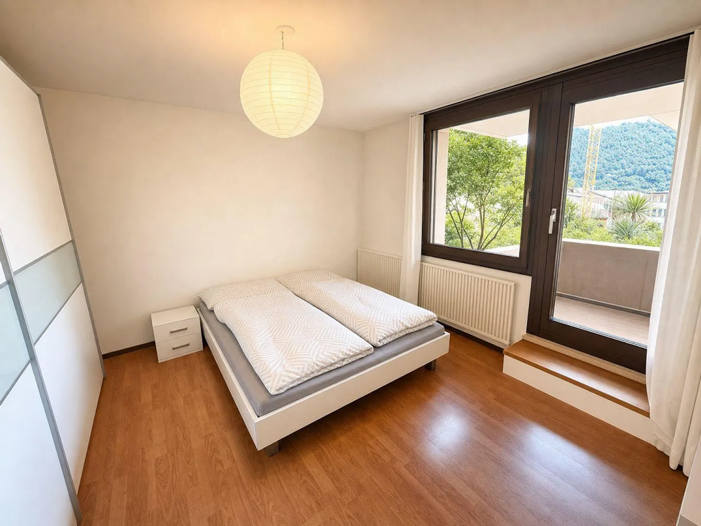 4.5-Room Apartment with Private Garden - Photo 8 of 11