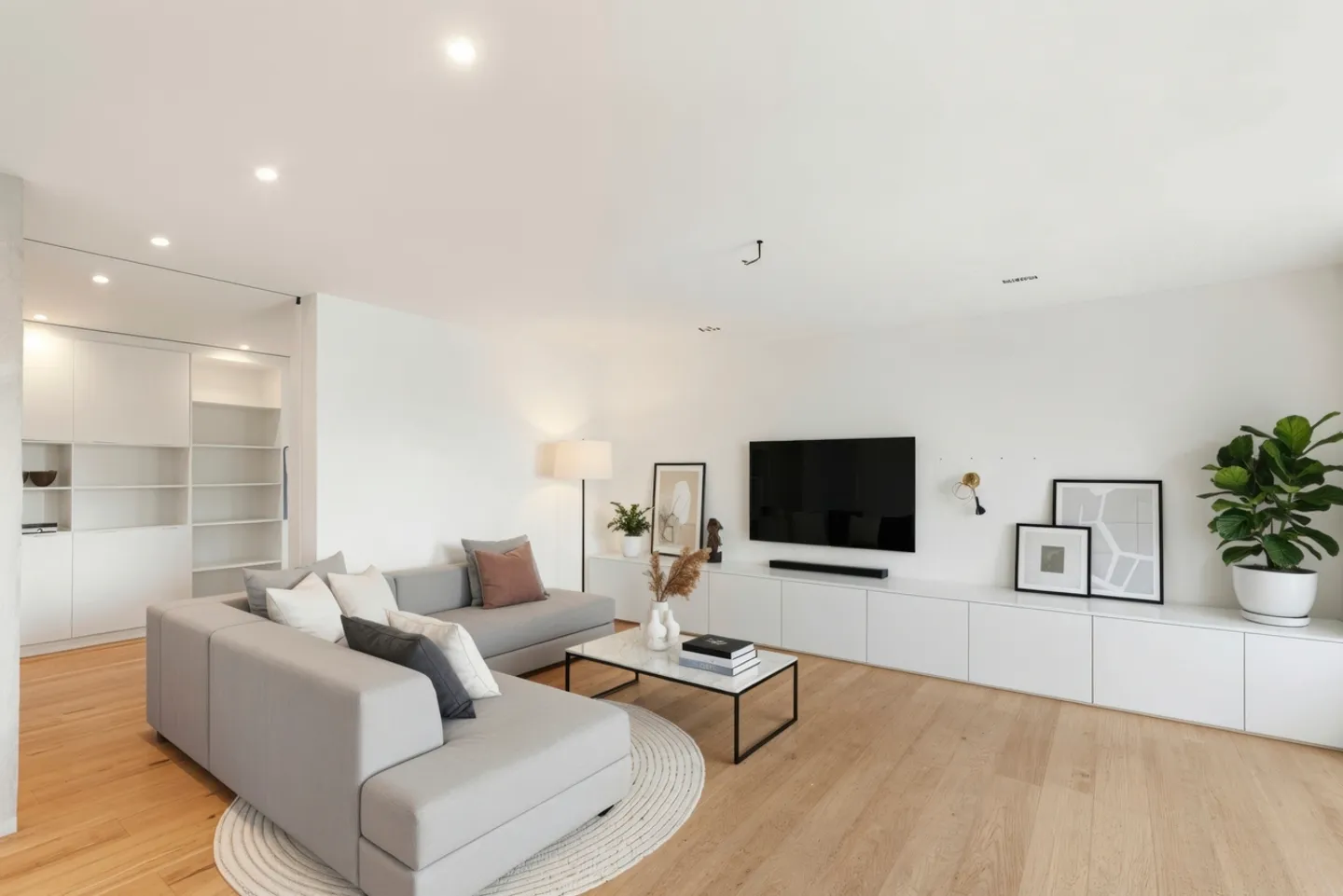 Magnifica villa d'architetto con 6,5 camere e vista mozzafiato - Foto 2 di 12