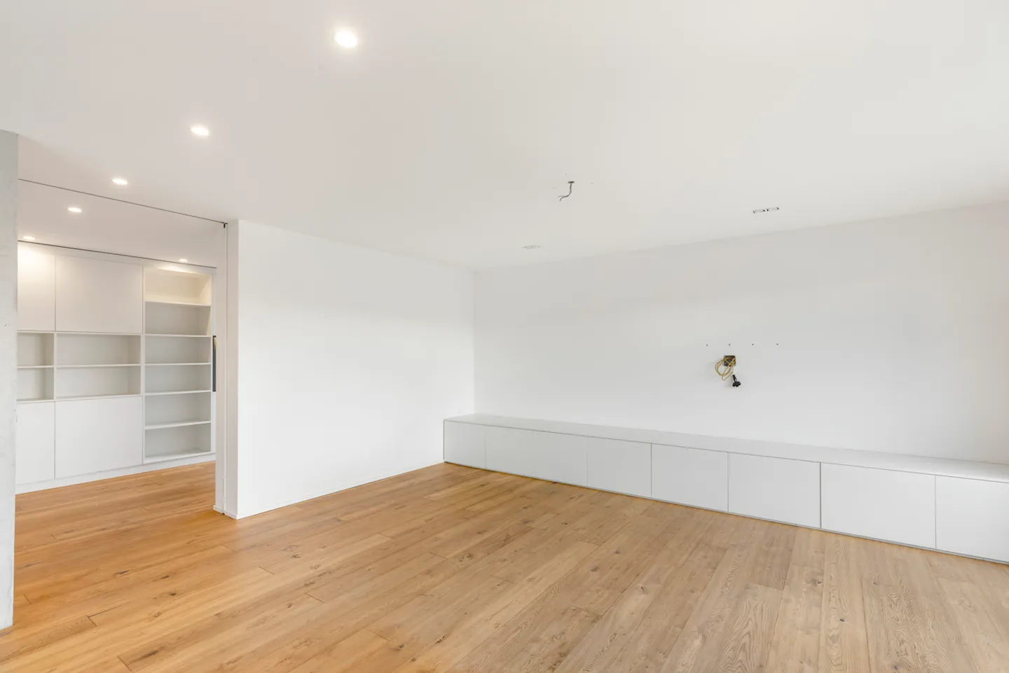 Magnifica villa d'architetto con 6,5 camere e vista mozzafiato - Foto 3 di 12