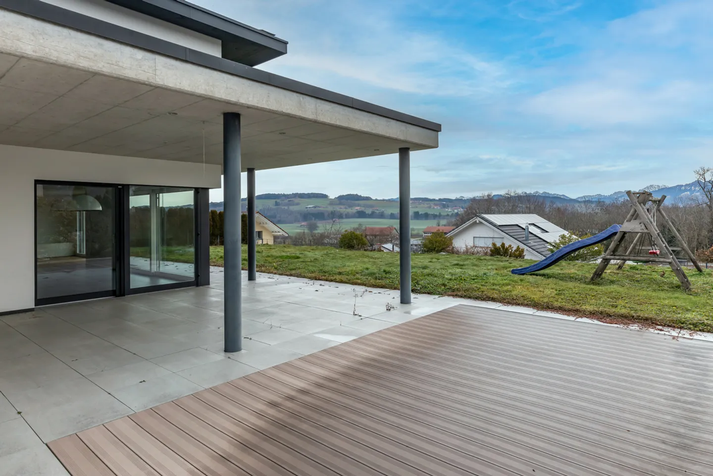 Magnifica villa d'architetto con 6,5 camere e vista mozzafiato - Foto 8 di 12