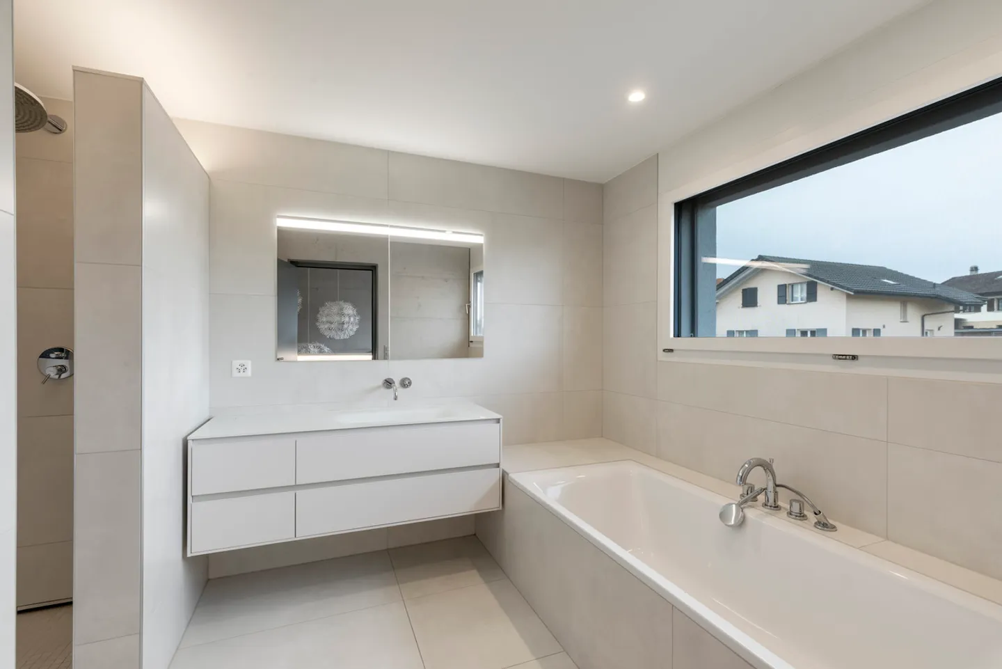 Magnifica villa d'architetto con 6,5 camere e vista mozzafiato - Foto 11 di 12