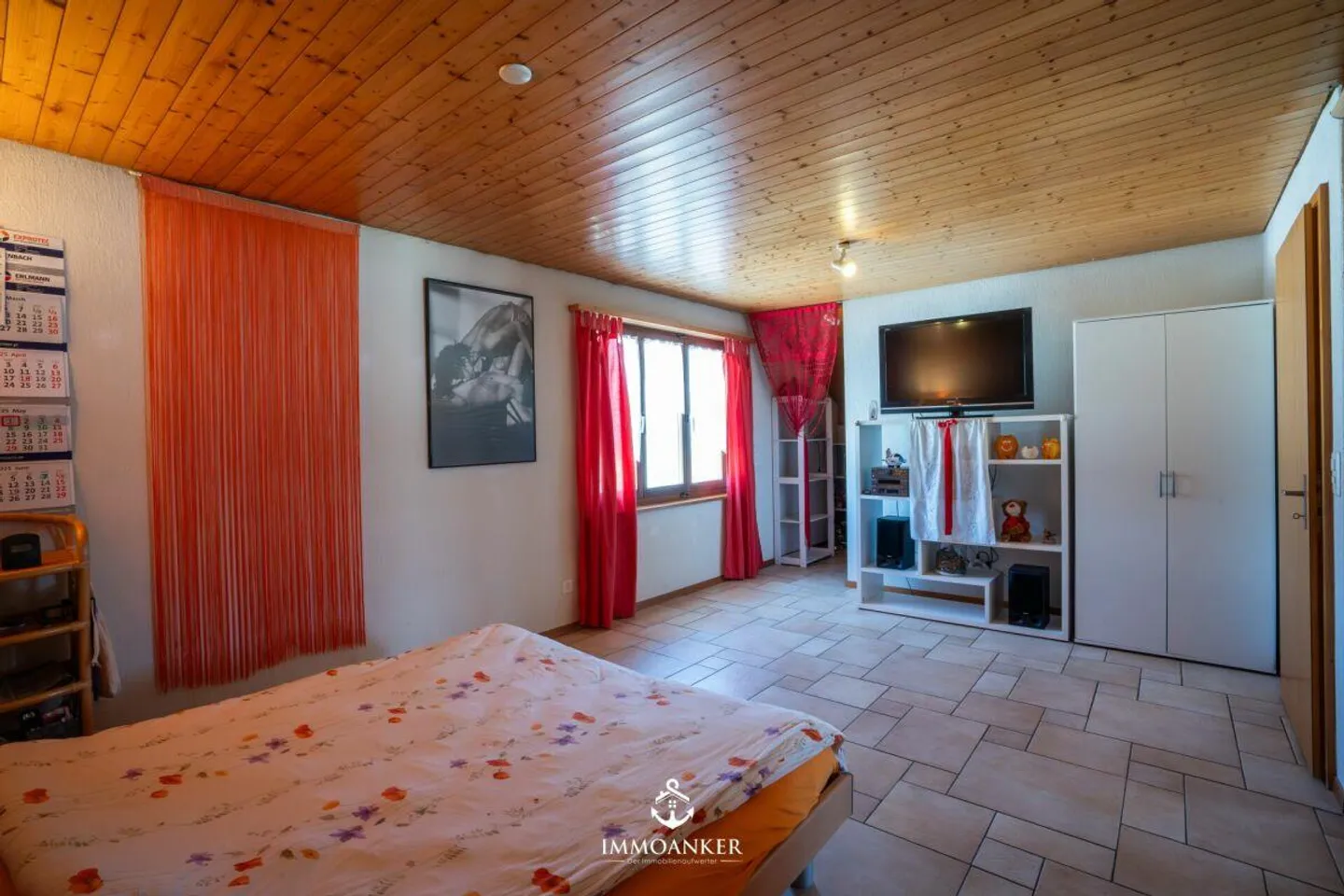 Charmantes Zuhause in Busswil mit vielseitigem Nutzungspotenzial in Seenähe - Foto 10 von 15