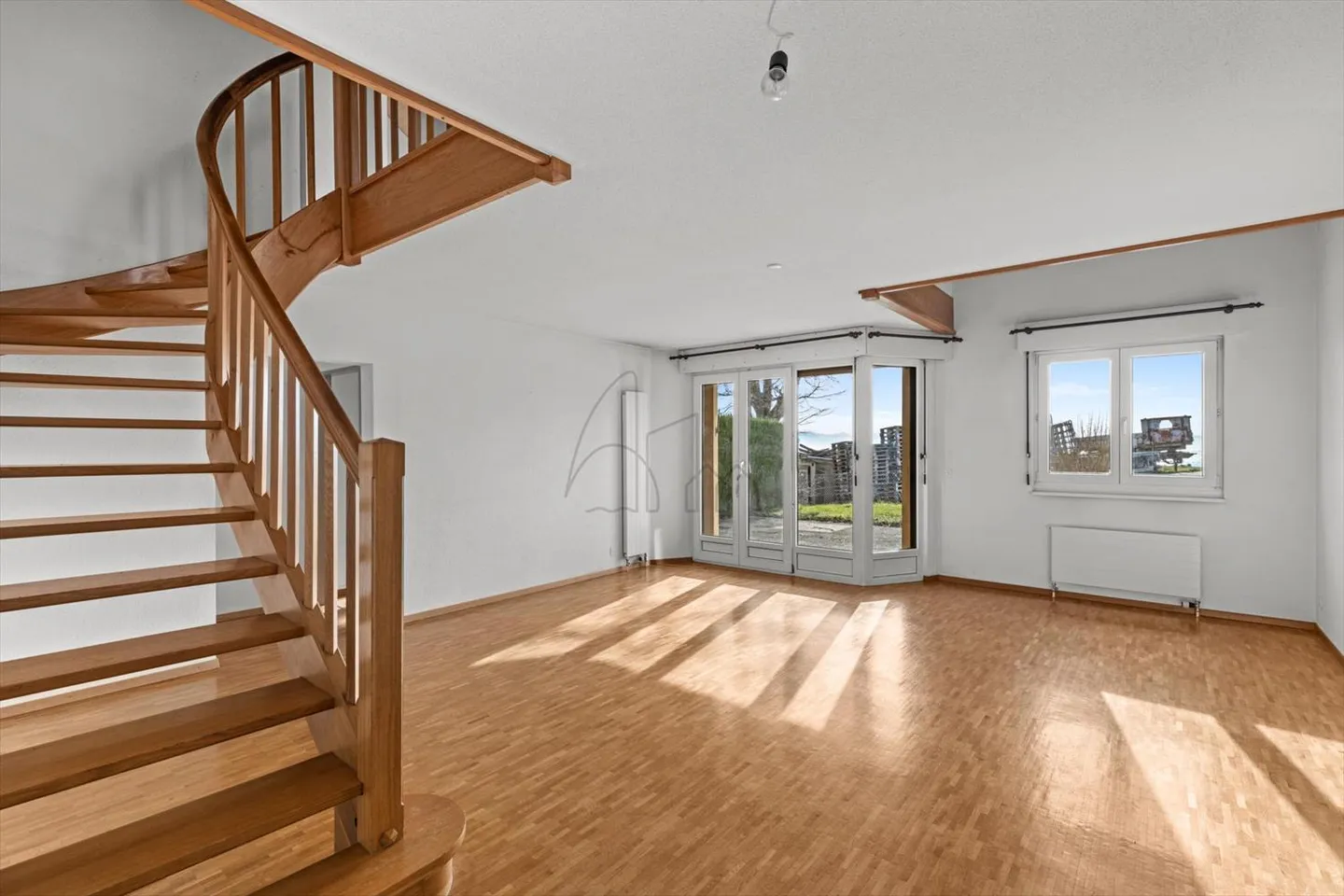 Belle villa d'appartement de 4,5 pièces - Photo 2 sur 10