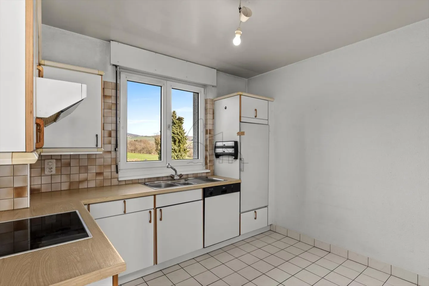 Belle villa d'appartement de 4,5 pièces - Photo 4 sur 10