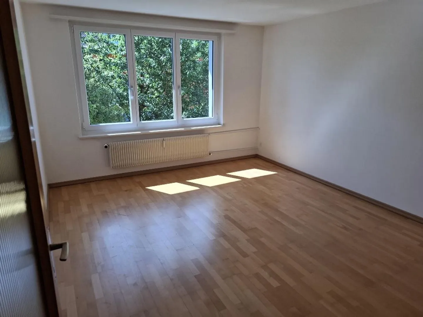 Bright 4-room apartment 80m2 CHF 1,280 with garden piece (7-1.OG.L) - Photo 7 of 12