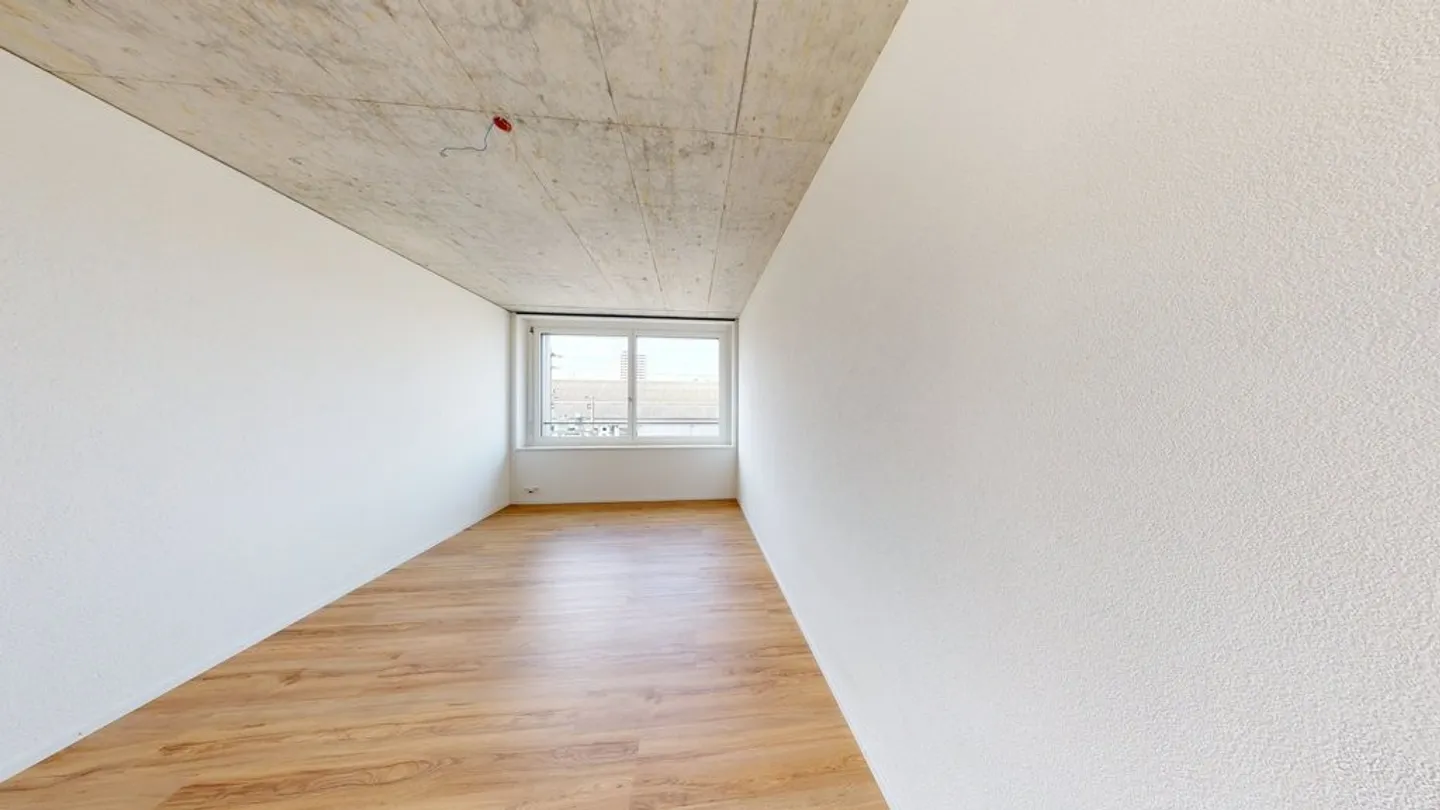 Moderno appartamento di 3 stanze con grande terrazza comune sul tetto - Foto 5 di 9