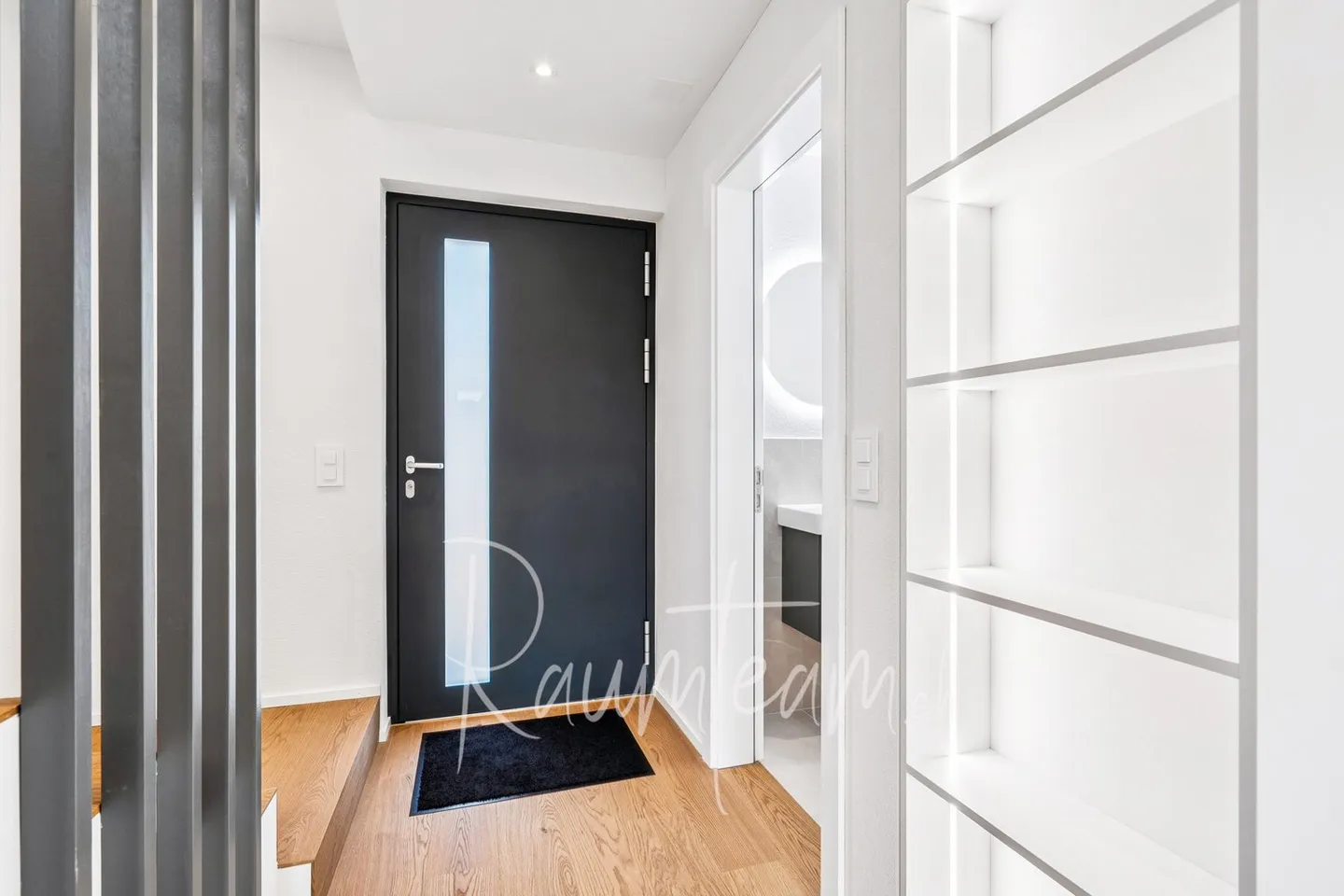 Hochwertig und bezugsbereit: Neubau-Wohnhaus B "Wohnen hinter der Post" - Foto 2 von 13