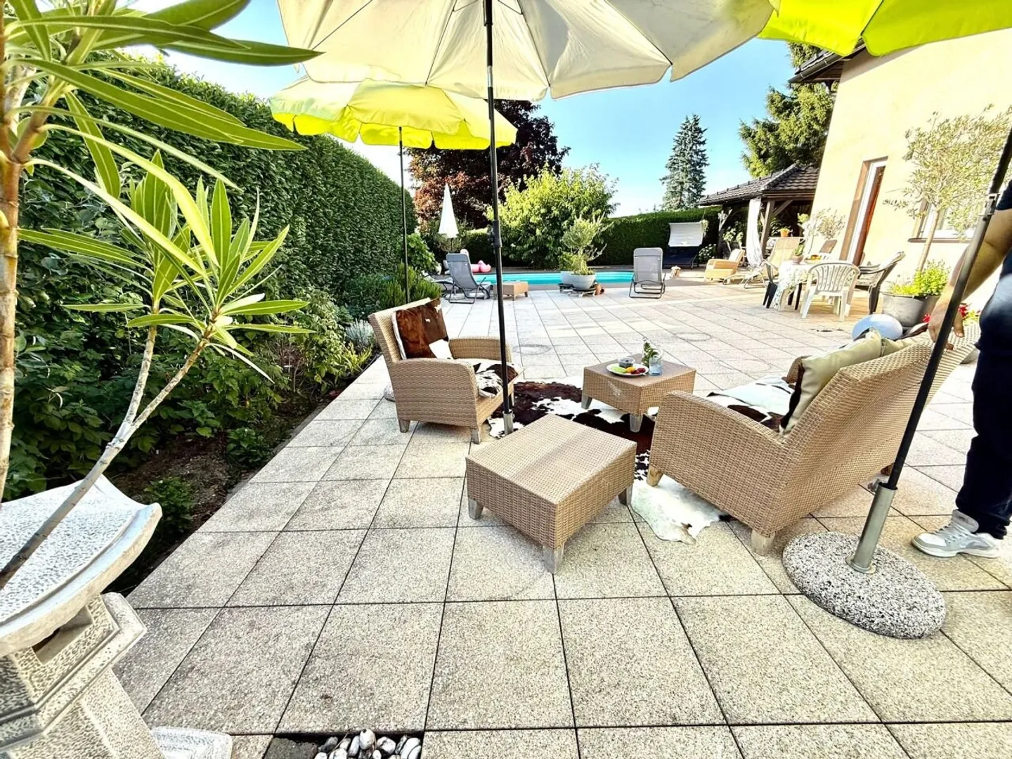 Magnifique villa meublée 8,5p / 6 chambres + Studio / jardin - piscine - Foto 1 von 11