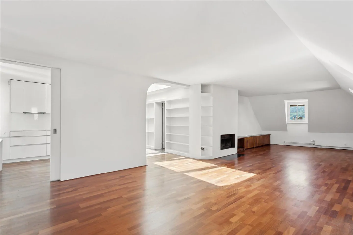 Modern living oasis with private - 70m2 large roof terrace! - Photo 2 of 9