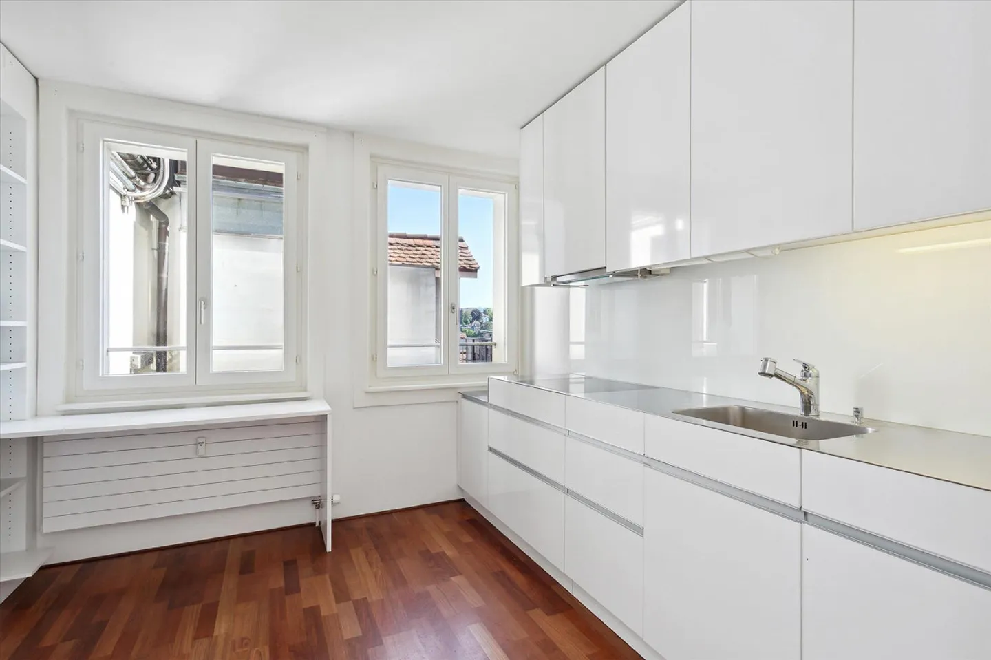 Modern living oasis with private - 70m2 large roof terrace! - Photo 3 of 9