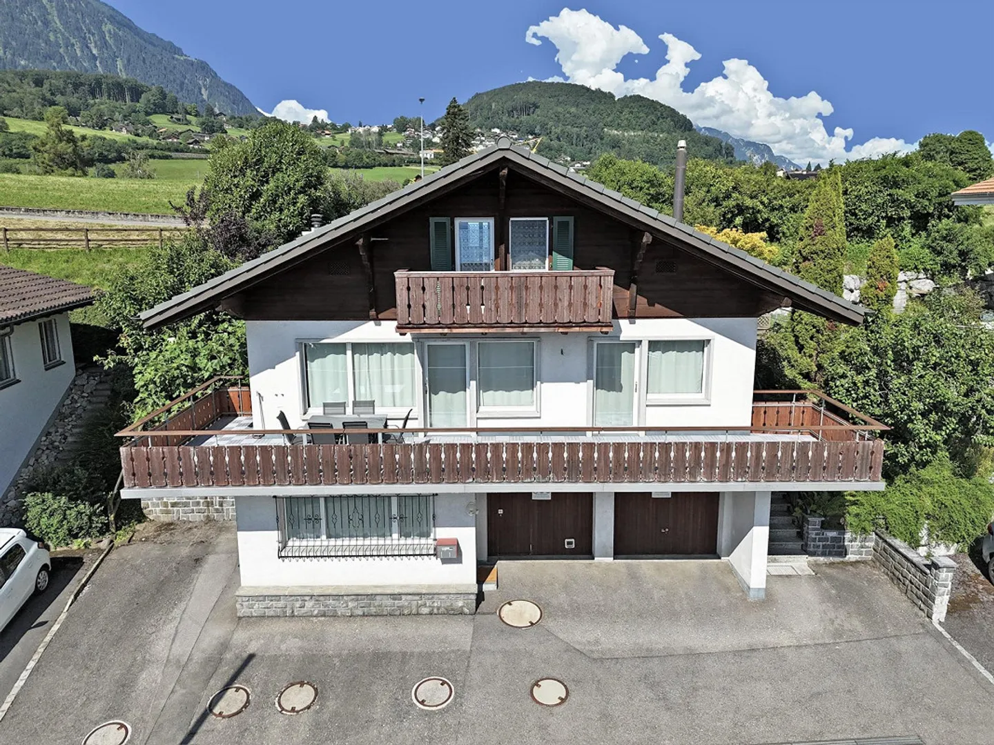 Detached 6.5-room single-family house with magnificent views - Photo 3 of 30