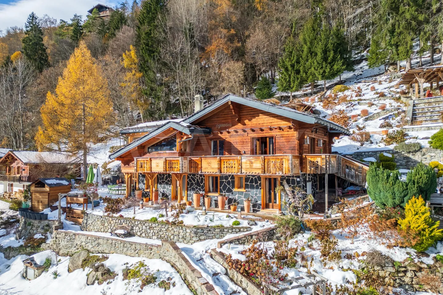 Außergewöhnliche Alpenimmobilie am Fuße der Skilifte - Foto 2 von 14