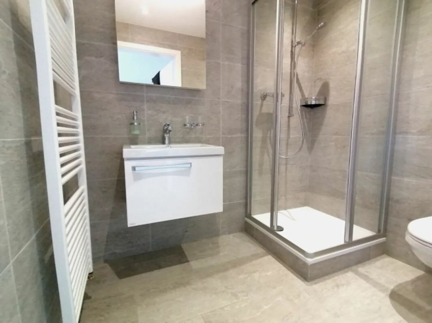 Appartement à Altstetten-Zurich - Photo 7 sur 10