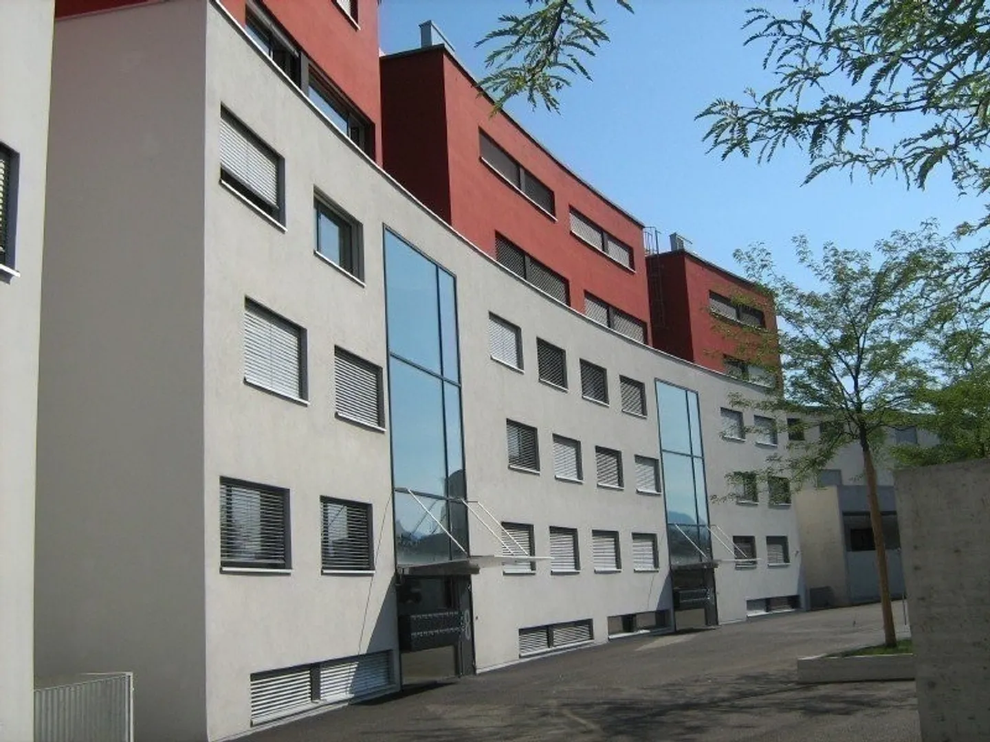 Charming Apartment with Lake View - Photo 2 of 5