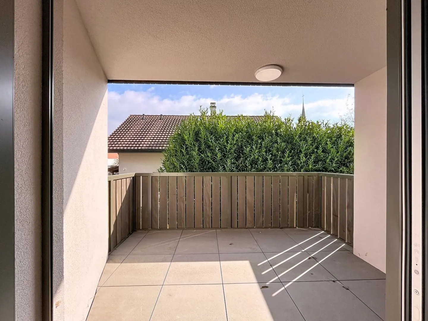 Appartamento di 3,5 locali + superficie ufficio - Foto 3 di 9