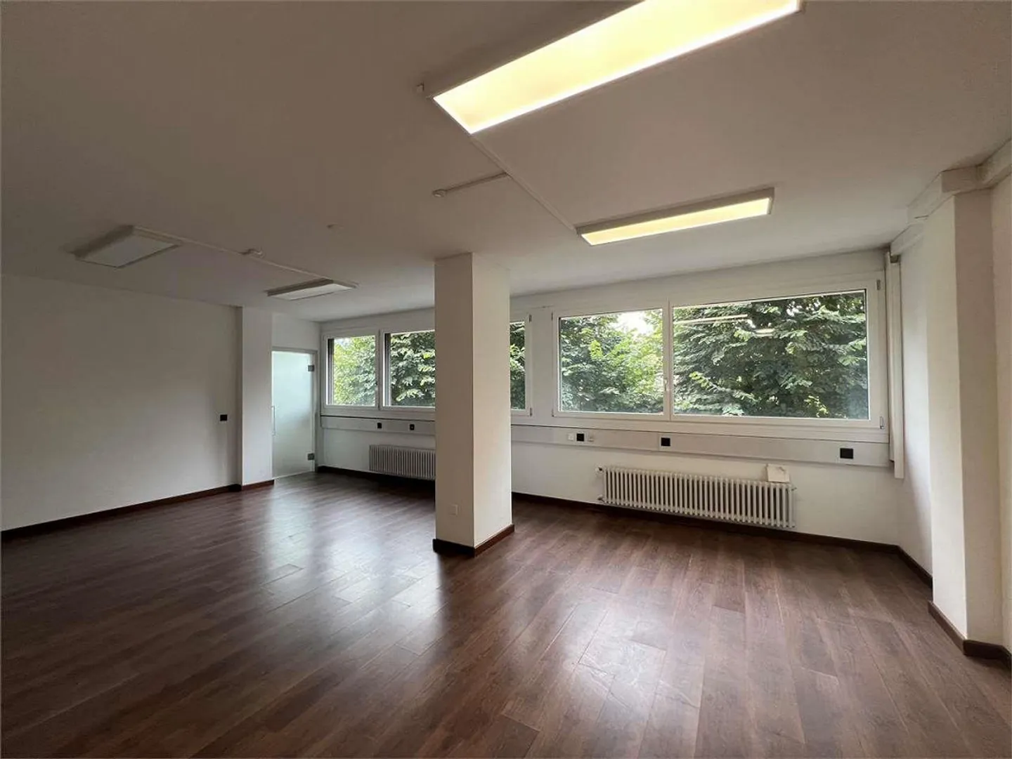 Ref. 2539 Chiasso Modernes Büro - Foto 7 von 8