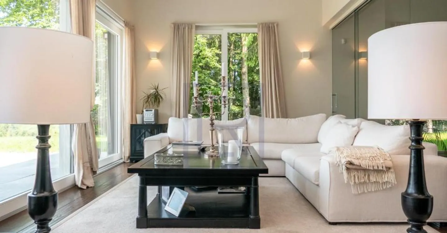 Luxury Chalet with Stunning Views - Photo 1 of 6