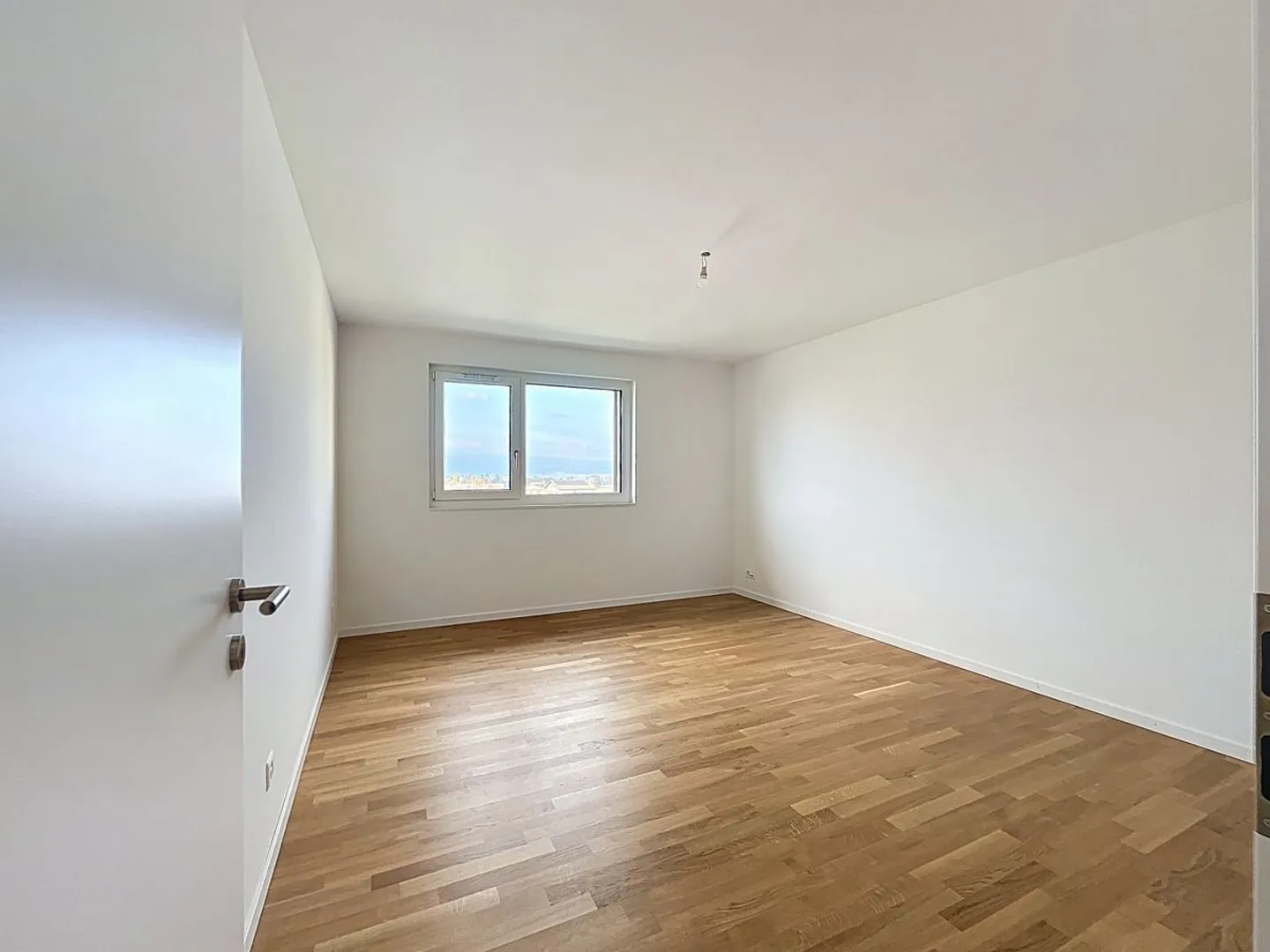 Appartamento di 3,5 locali + superficie ufficio - Foto 7 di 9