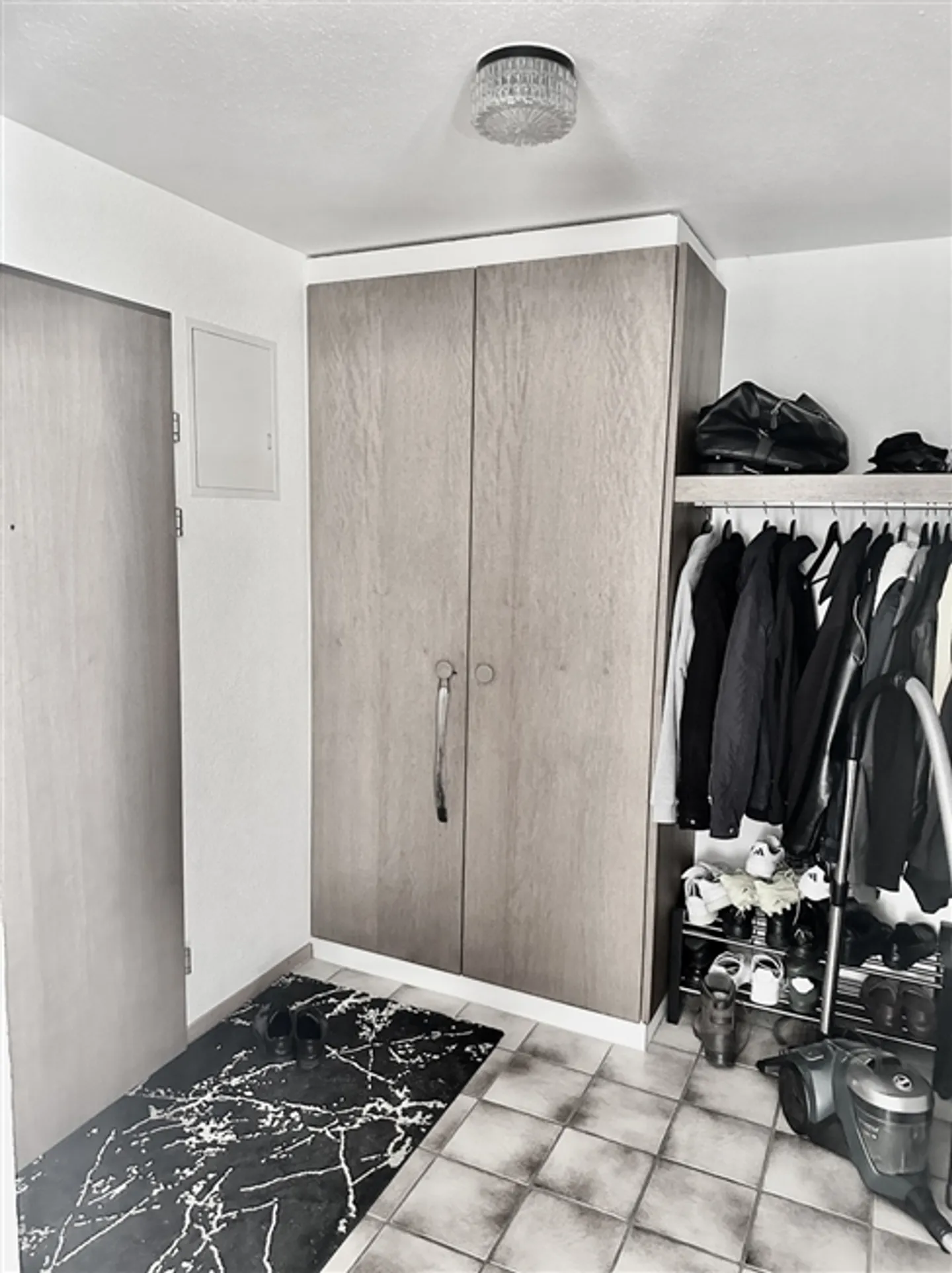 RARE in Tafers 1.5 rooms of 45 m2 with exclusive garden terrace of 70 m2 - Photo 4 of 7