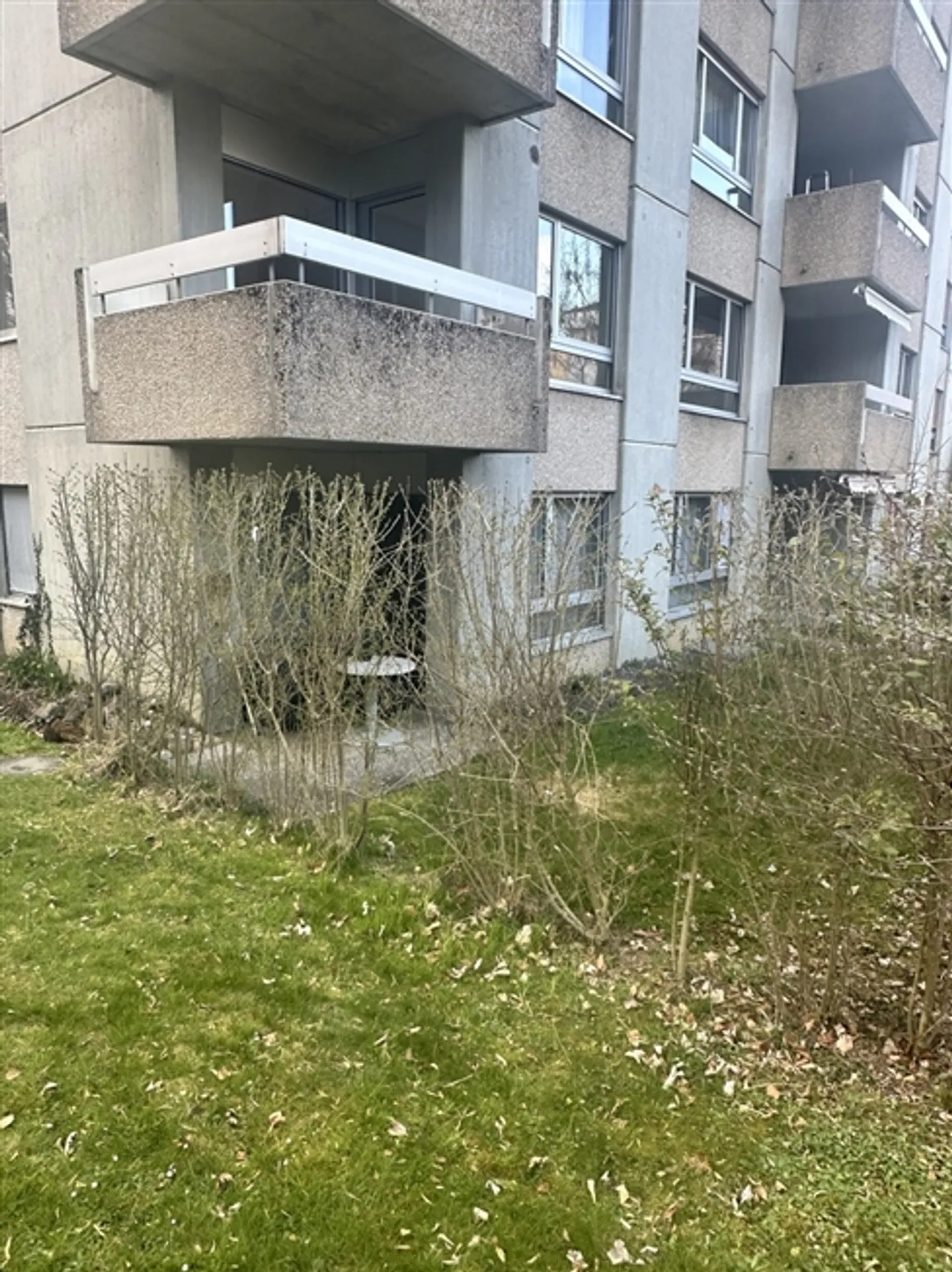 RARE in Tafers 1.5 rooms of 45 m2 with exclusive garden terrace of 70 m2 - Photo 6 of 7