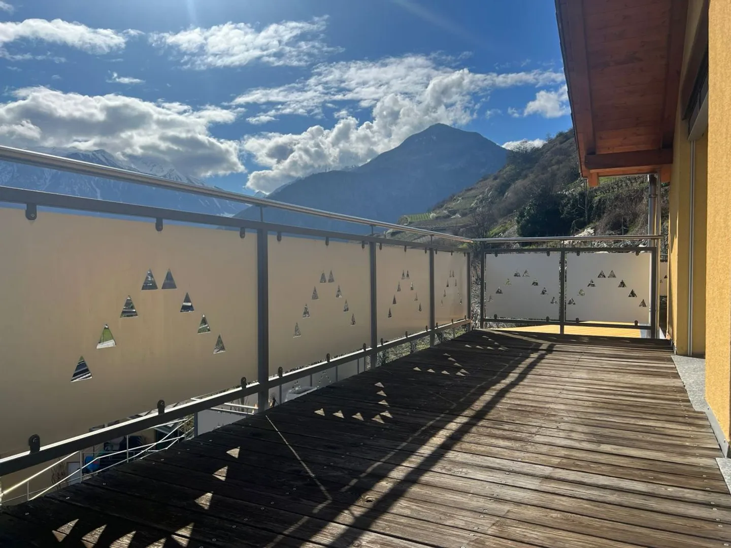 Charming Townhouse in Fully - Photo 11 of 13